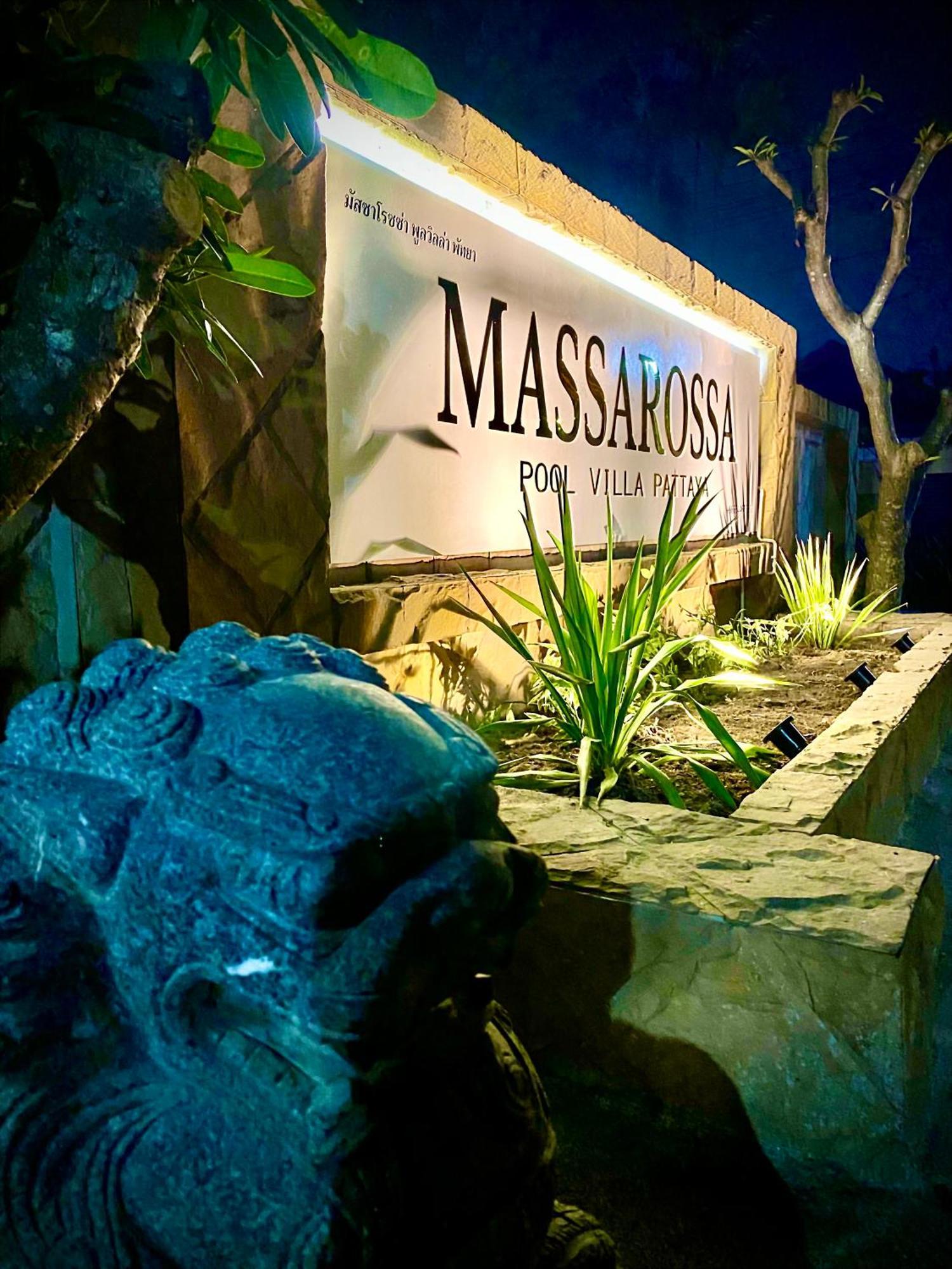 King Family Massarossa Pool Vip Villa *